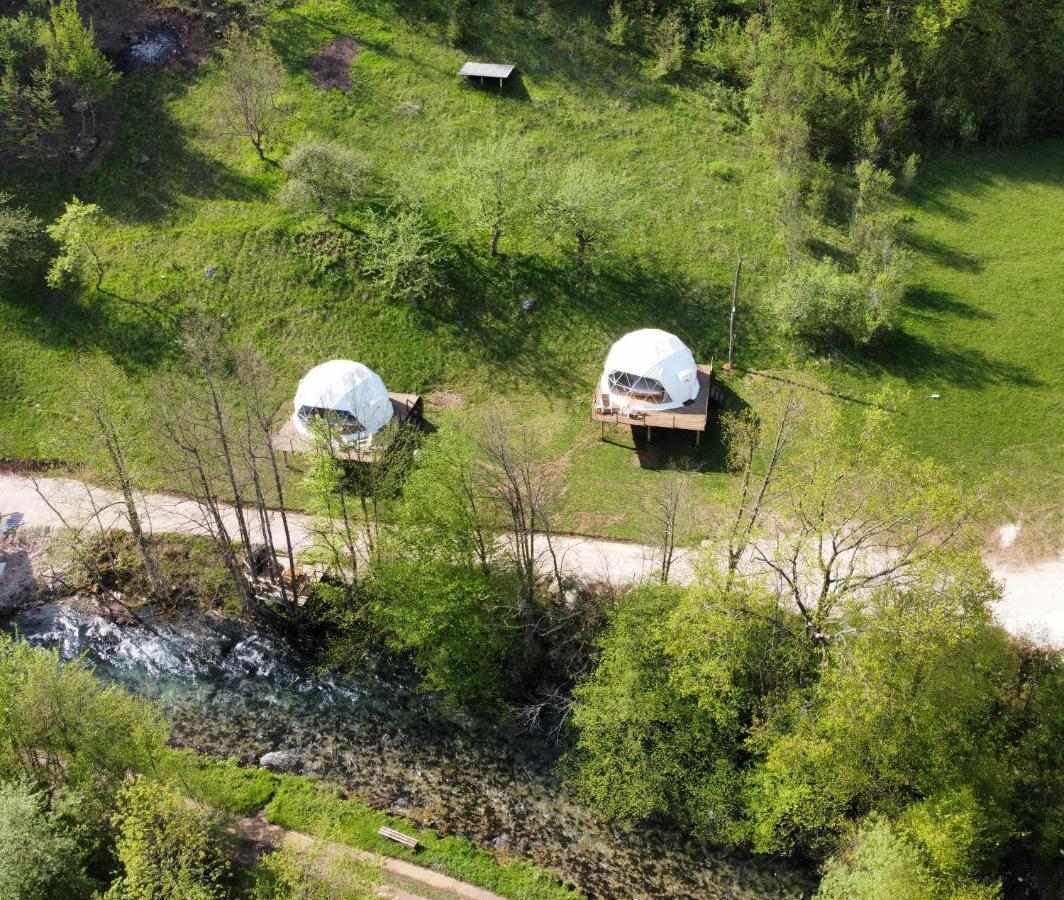 Nomad Glamping Appartement Sipovo Buitenkant foto