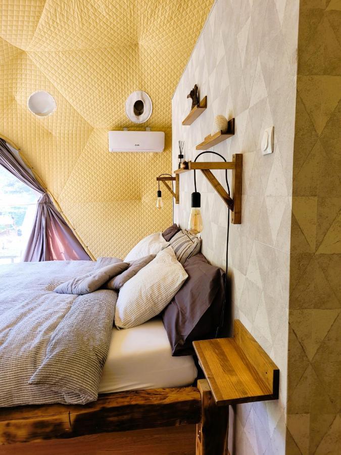 Nomad Glamping Appartement Sipovo Buitenkant foto